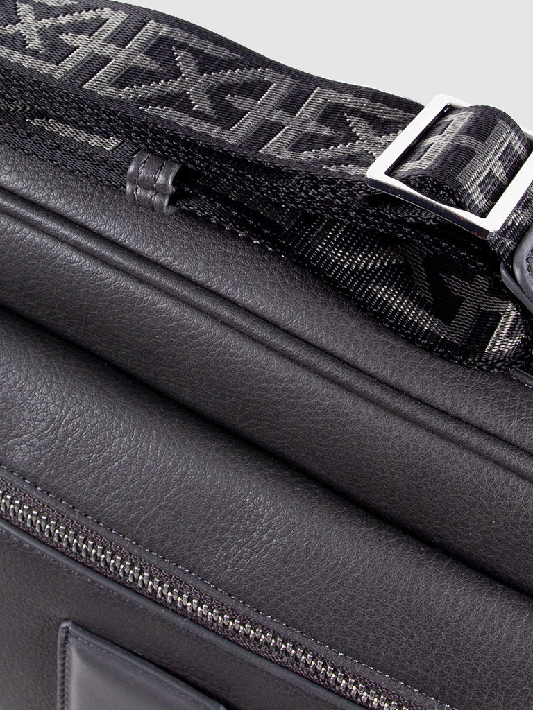 XPLCT Plug Bag Schoudertas Heren Grijs Heren shoppen? NL