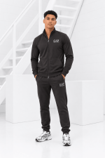product-variation-3710944