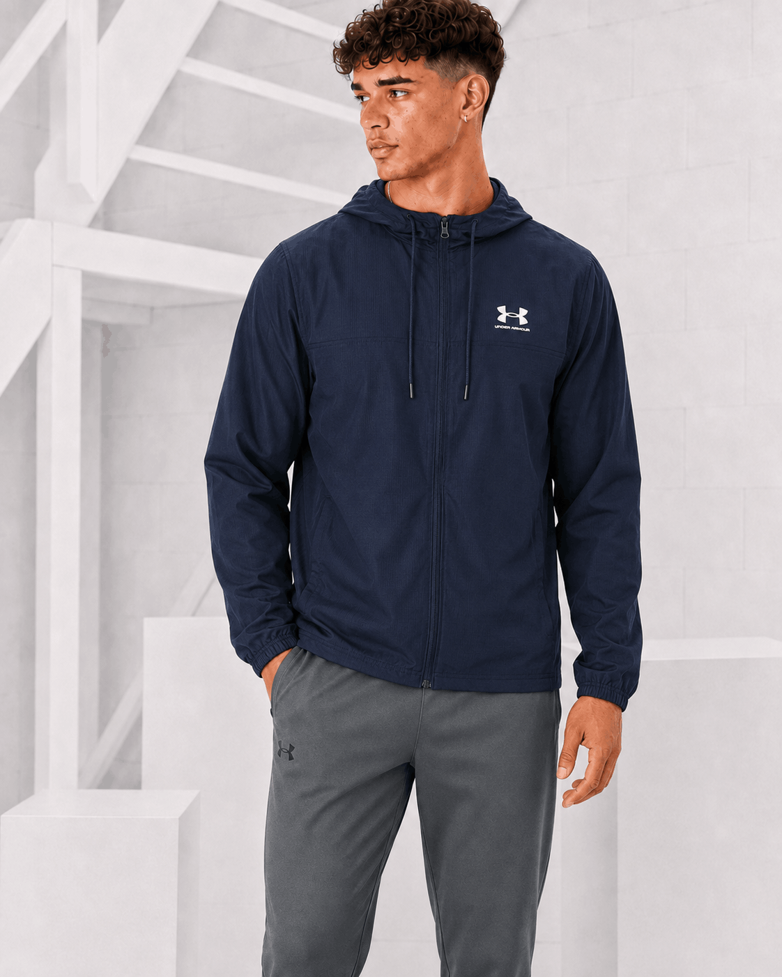 Under Armour Rival Woven Windbreaker Heren Donkerblauw - Maat M - Kleur: Donkerblauw | Soccerfanshop