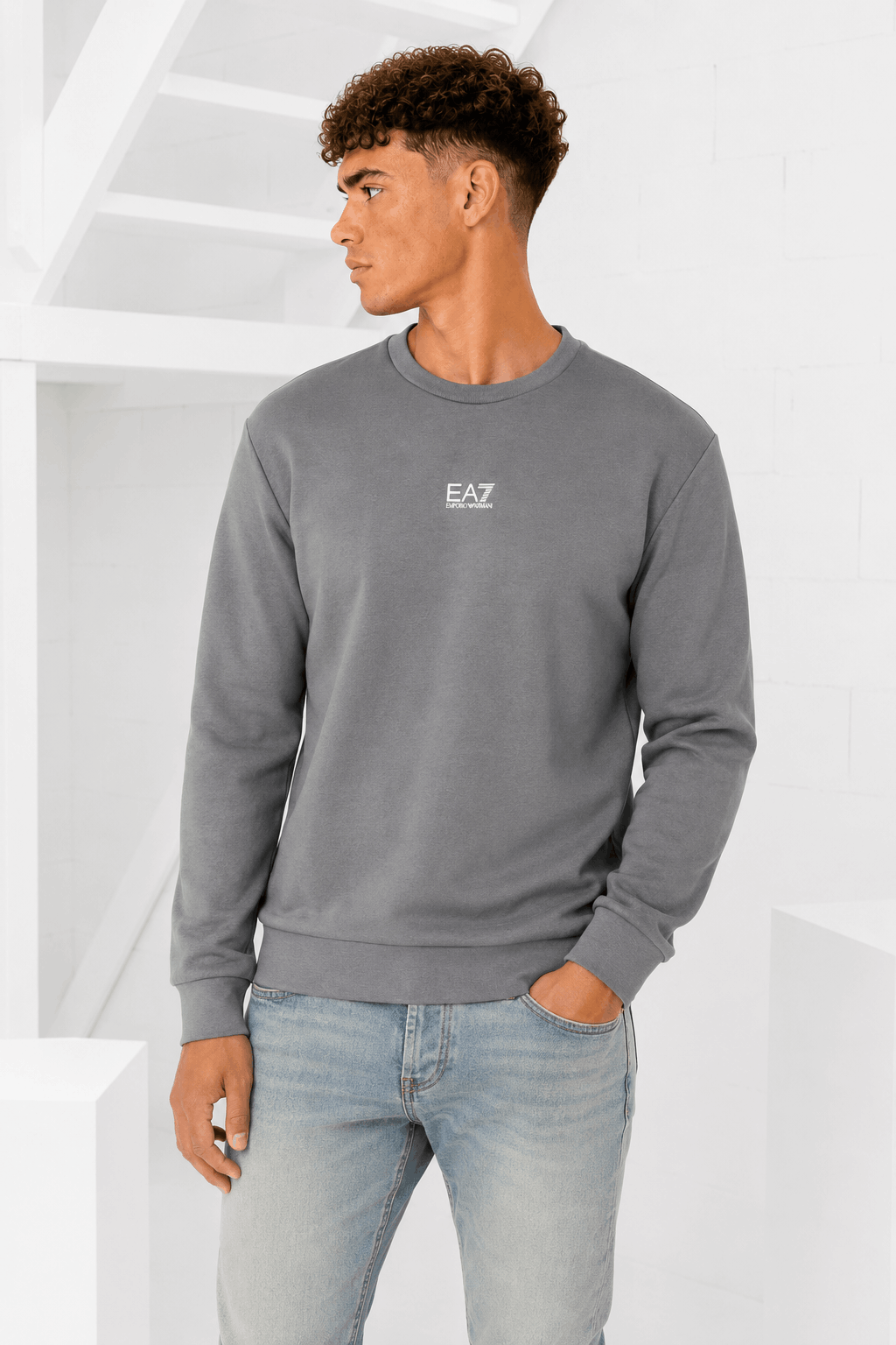 EA7 Emporio Armani 8NPM30 Sweater Heren Grijs - Maat L - Kleur: Grijs | Soccerfanshop