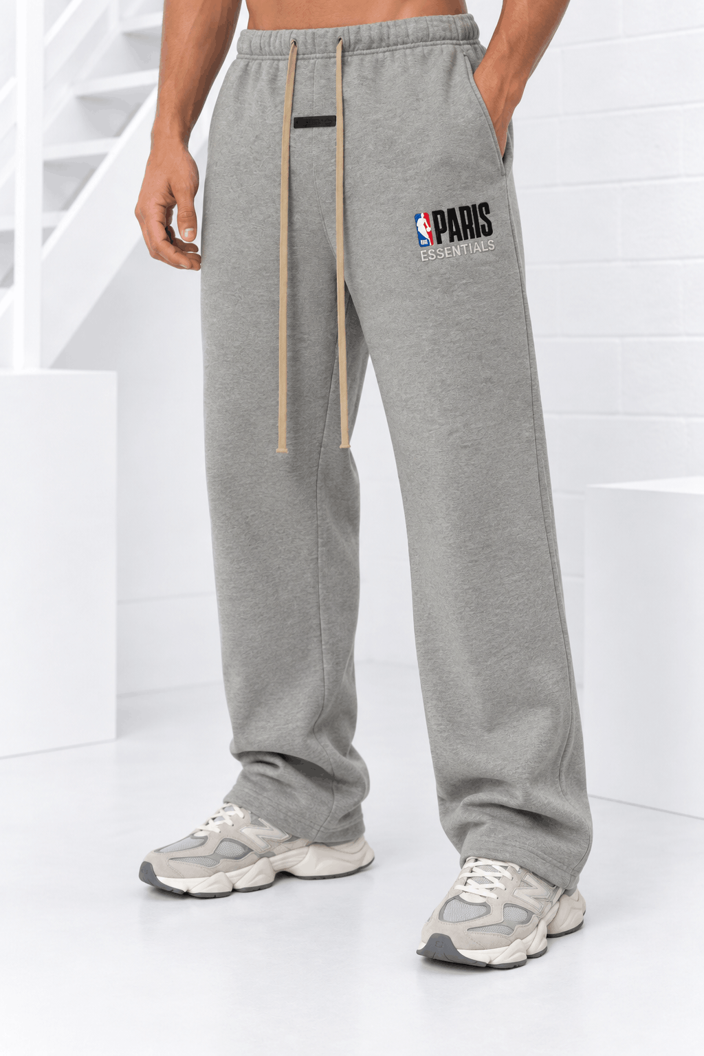 Fear Of God Essentials X NBA Paris Sweatpants Heren Donkergrijs - Maat M - Kleur: DonkergrijsZwart | Soccerfanshop