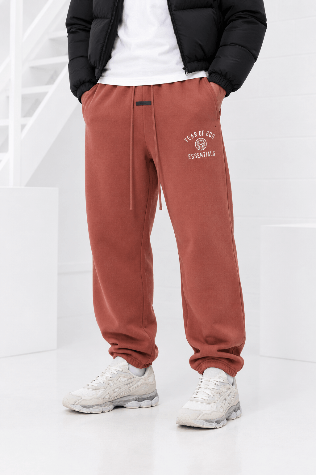 Fear Of God Essentials Heavy Fleece Sweatpants Heren Rood - Maat S - Kleur: RoodWit | Soccerfanshop