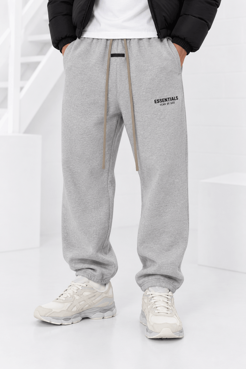 Fear Of God Essentials Fleece Sweatpants Heren Light Heather Grey - Maat L - Kleur: Lichtgrijs | Soccerfanshop