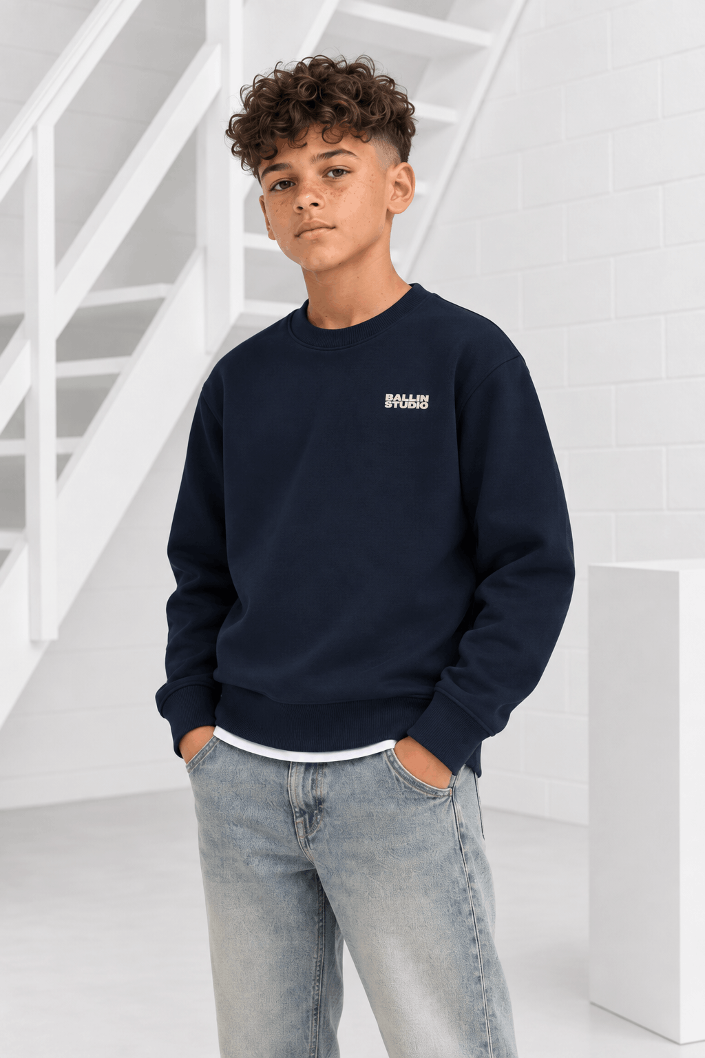Ballin Amsterdam Loose Fit Crewneck Kids Donkerblauw - Maat 176 - Kleur: Donkerblauw | Soccerfanshop
